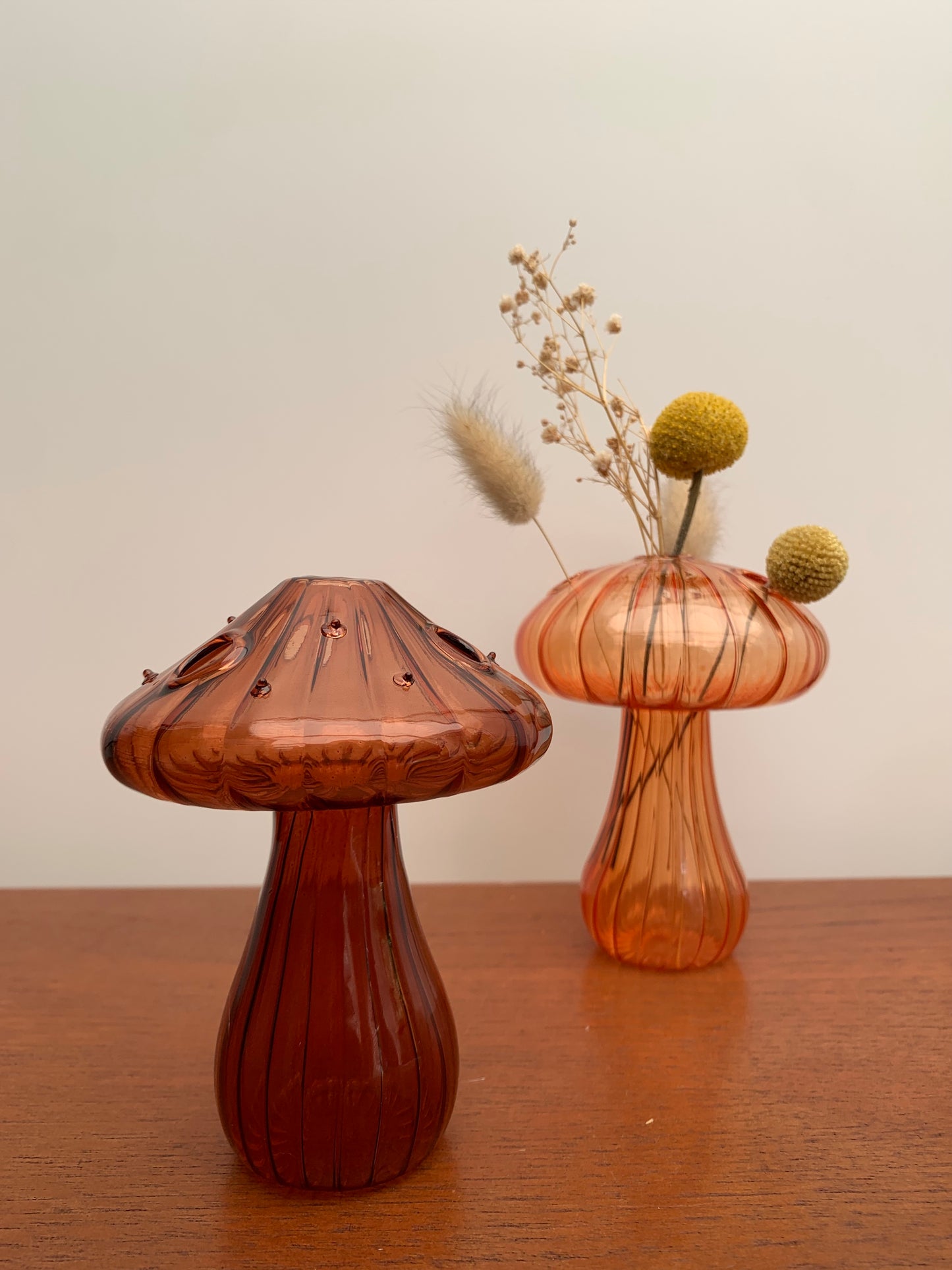 Mushroom Vase - Amber