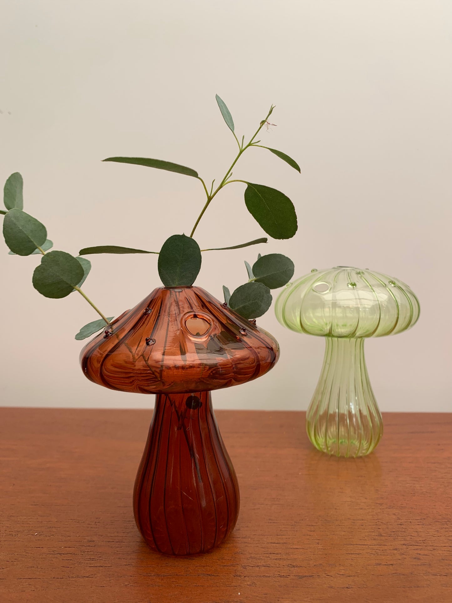 Mushroom Vase - Sage