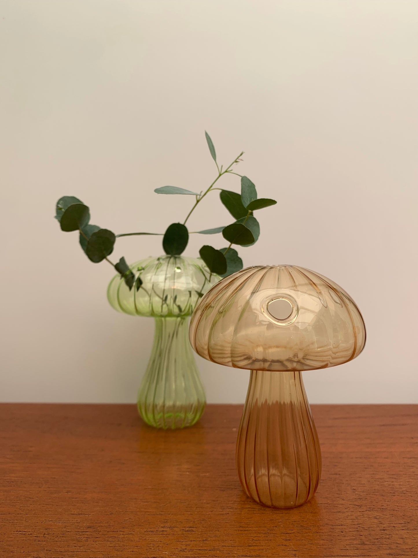 Mushroom Vase - Sage