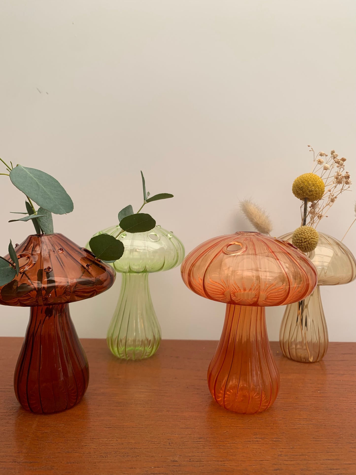 Mushroom Vase - Amber